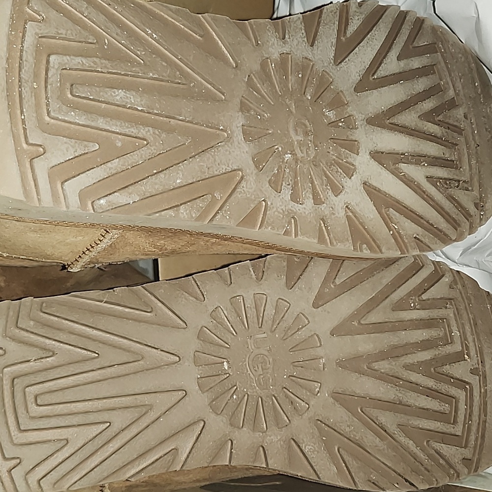 Ugg Bailey Bow - image 3